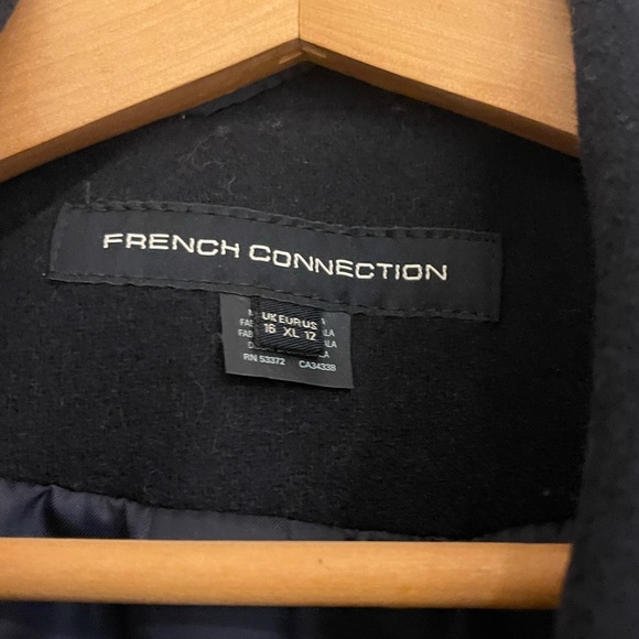 Brand new navy blue wool winter coat - Picture 4 of 4